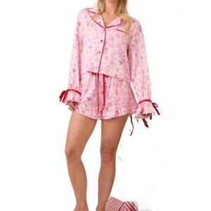 NEW MAIN STRIP noelle ruffle christmas pajama set in pink